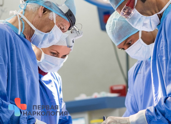 Врачи на операции